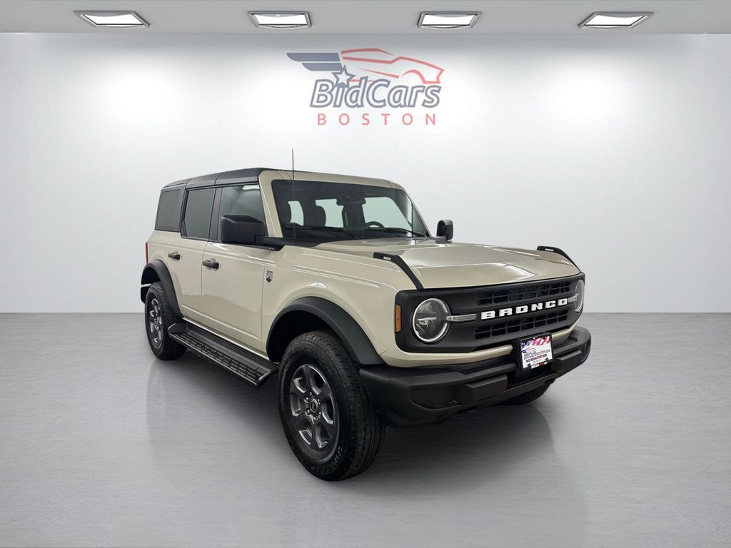 used 2025 Ford Bronco car, priced at $39,985
