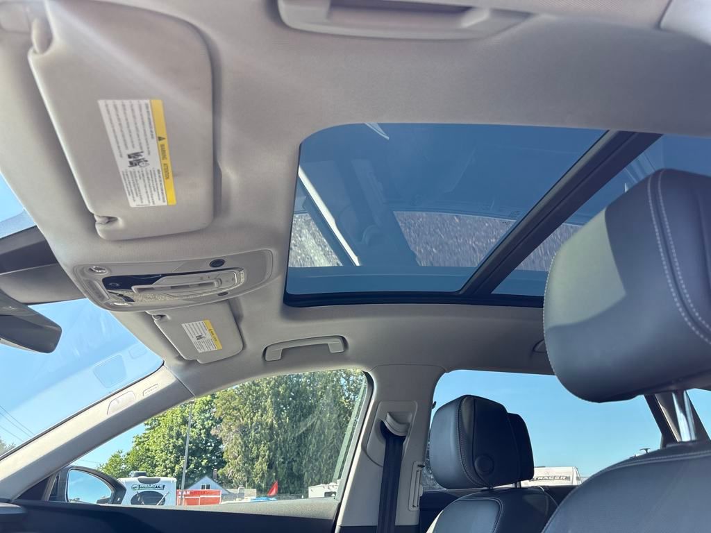 2019 Galaxy Blue Metallic Audi e-tron Prestige AWD SUV