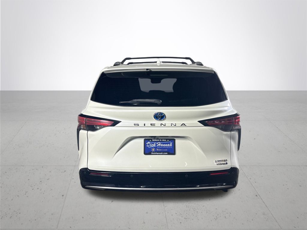 2021 Toyota Sienna Limited