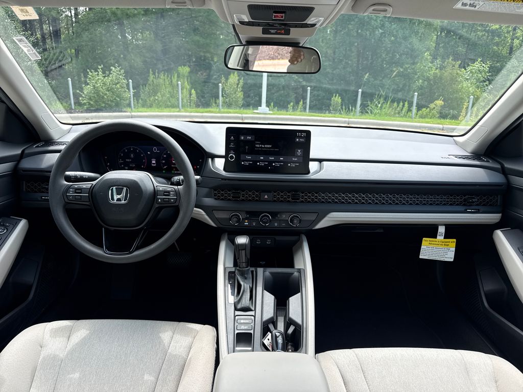Certified Used 2026  Honda LX image 13