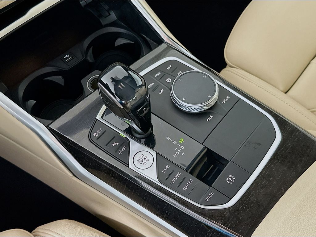 Thumbnail: 2021 BMW 3 Series - 17