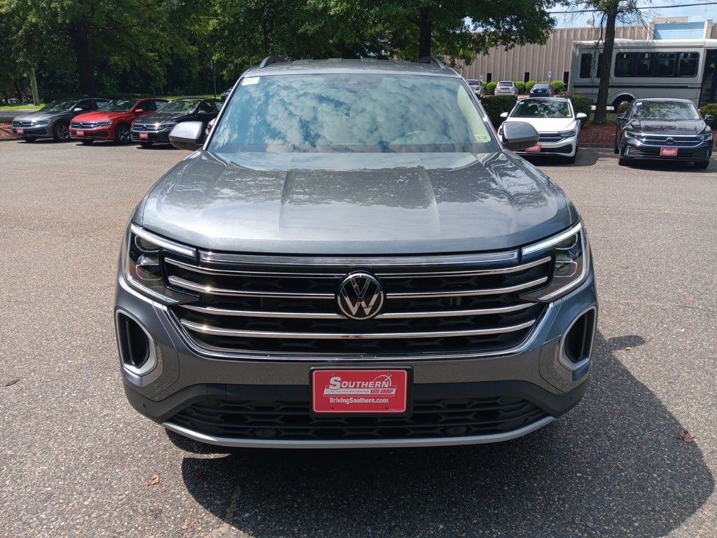 2024 Volkswagen Atlas 2.0T SE w/Technology 8