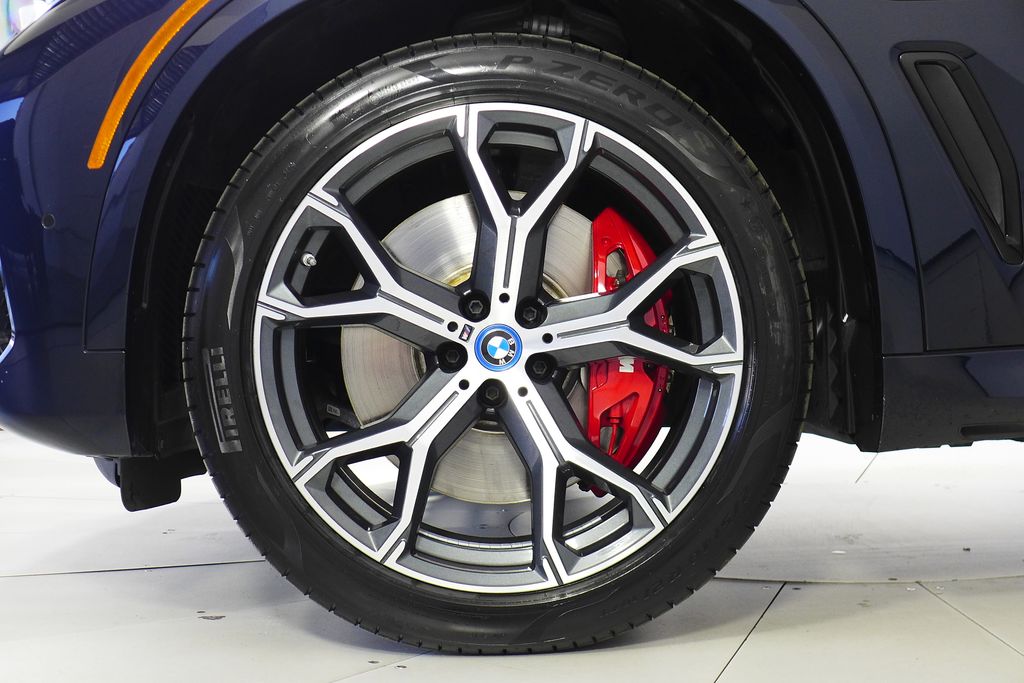 Thumbnail: 2023 BMW X5 - 5