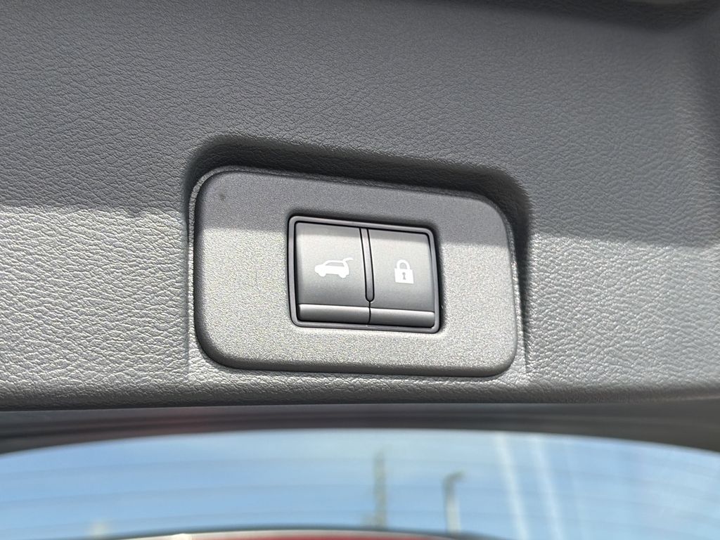 Used 2025 Nissan Rogue SUV