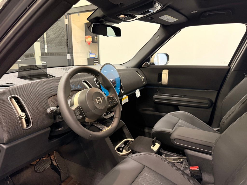 Thumbnail: 2027 MINI Cooper Countryman - 10