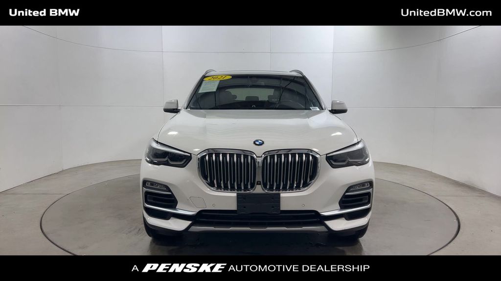 Thumbnail: 2021 BMW X5 - 3