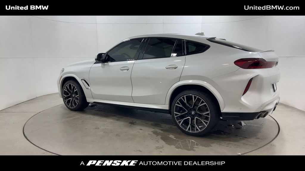 Thumbnail: 2022 BMW X6 - 6