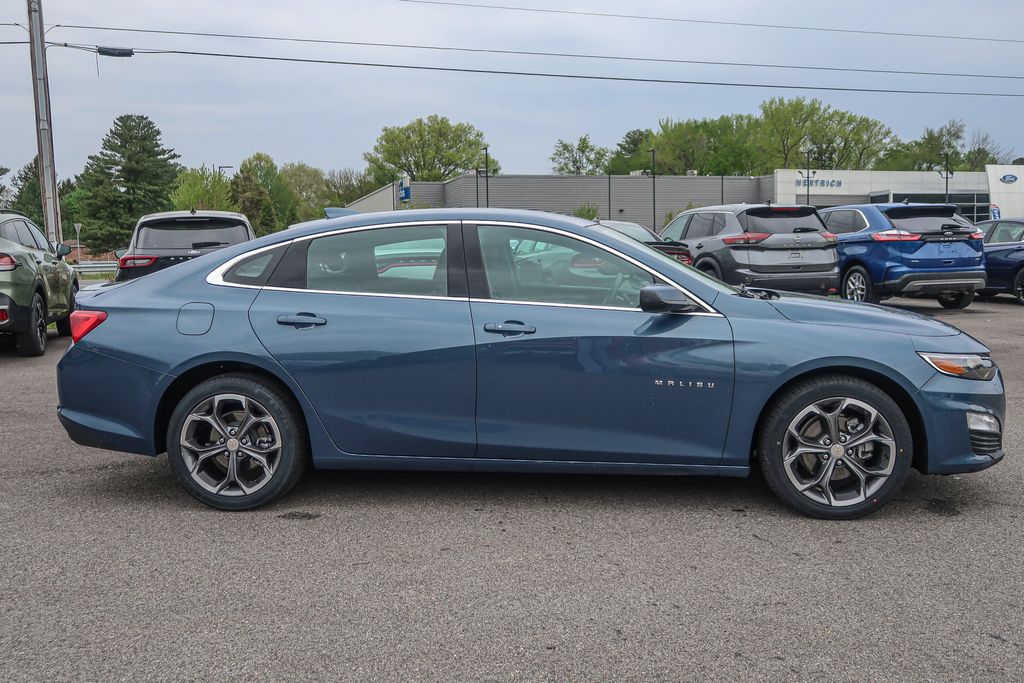 2024 Chevrolet Malibu FWD 1LT