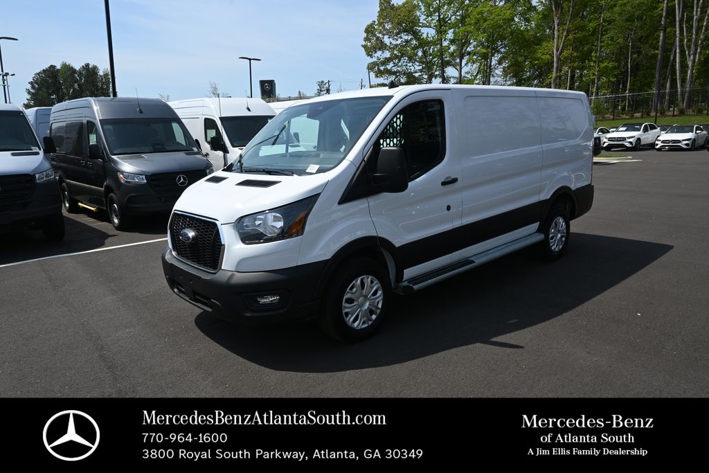 Oxford White 2025 Ford Transit Cargo 250 Low Roof RWD Van Rear-Wheel Drive