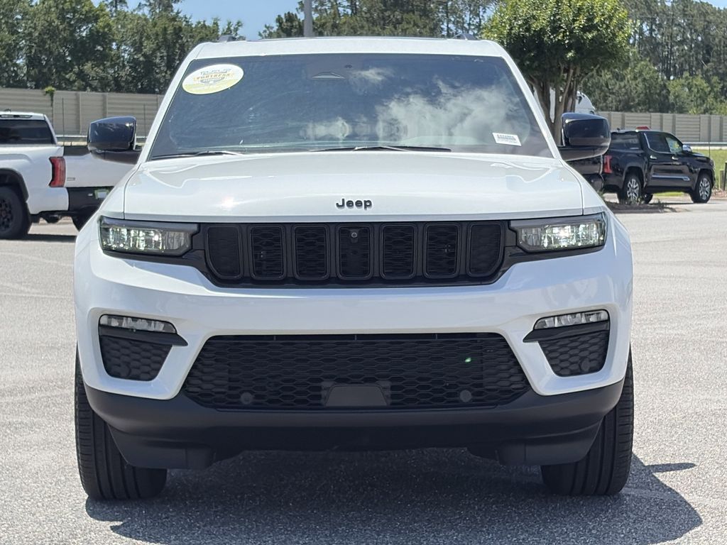 Used 2025 Jeep Grand Cherokee SUV