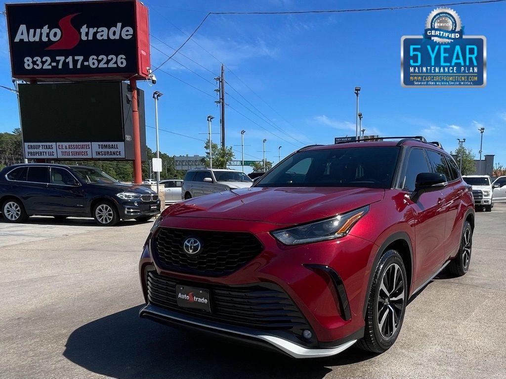 Red (Maroon) 2021 Toyota Highlander XSE FWD SUV / Crossover Front-Wheel Drive 8-Speed Automatic