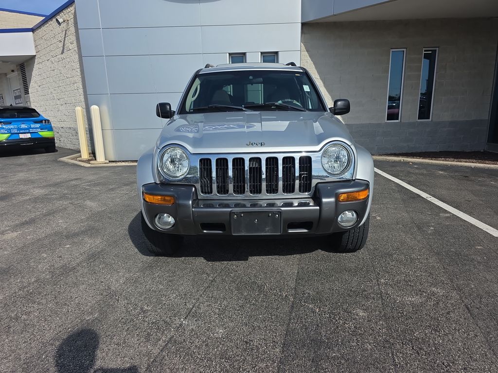 Used 2004 Silver Jeep Sport image 9