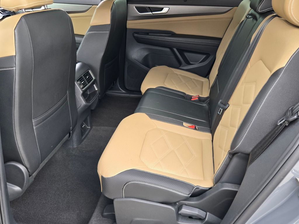 2024 Volkswagen Atlas - $24,582