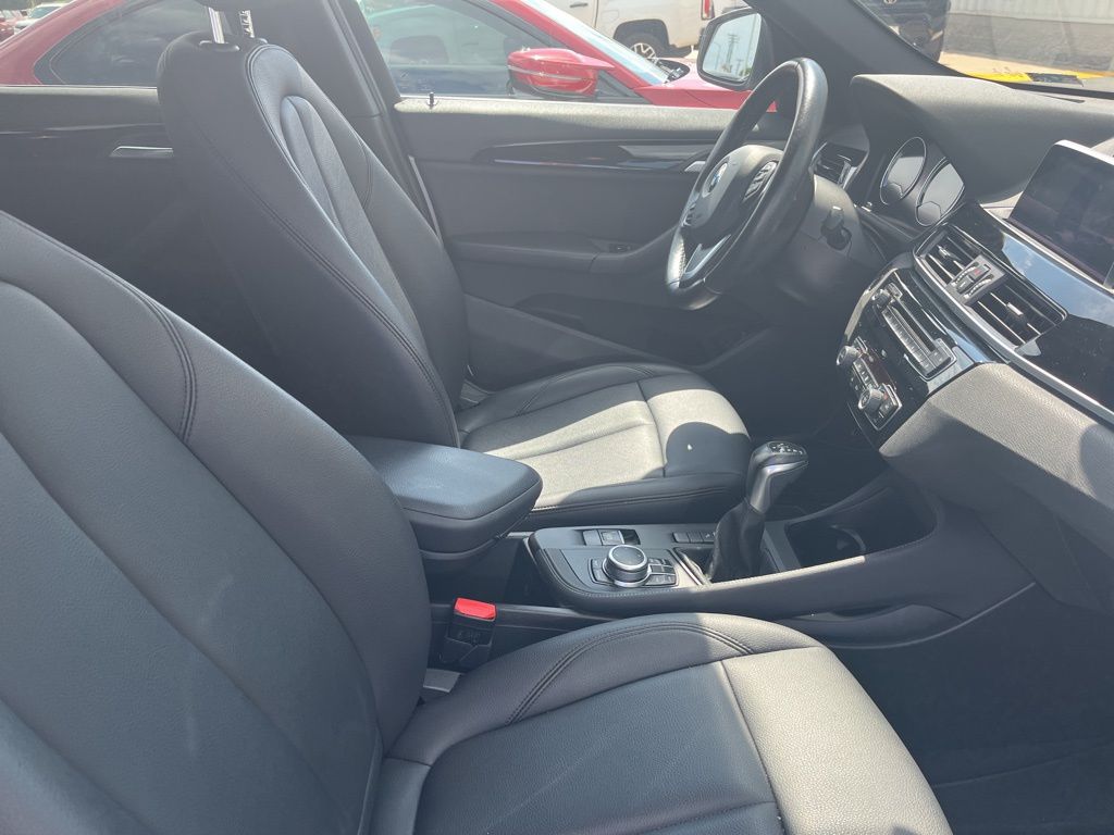 Thumbnail: 2019 BMW X1 - 4