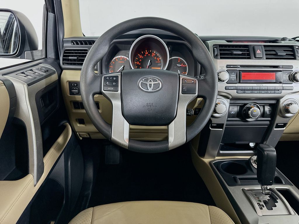 2013 Toyota 4Runner SR5 21