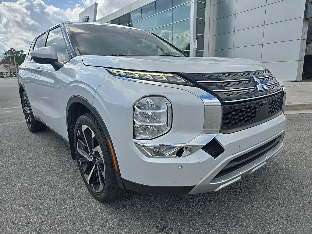 2022 Mitsubishi Outlander SE 2.5 2WD