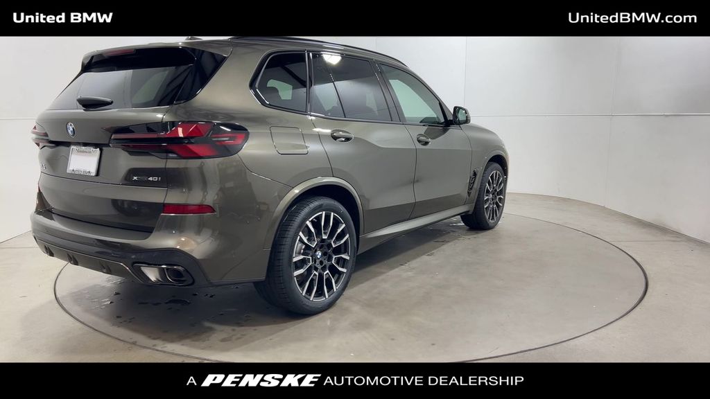 Thumbnail: 2026 BMW X5 - 8