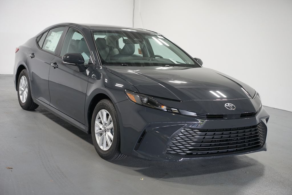 Thumbnail: 2025 Toyota Camry - 3