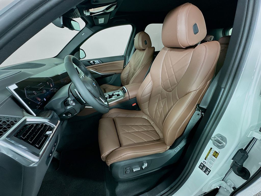 Thumbnail: 2026 BMW X5 - 16