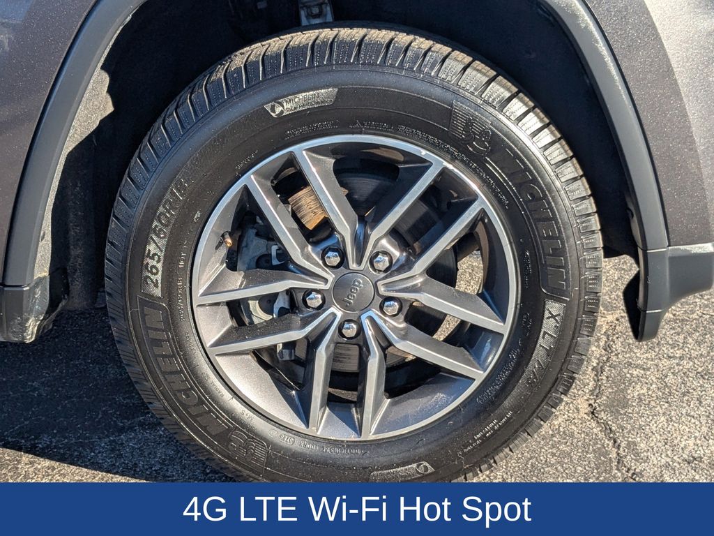 2020 Jeep Grand Cherokee Laredo E 4x2