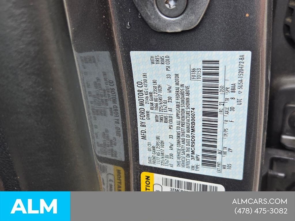 Used 2021 Gray Ford Badlands image 18