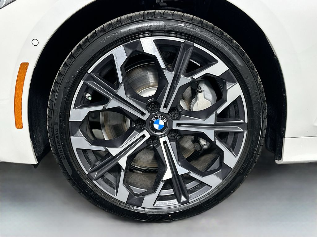 Thumbnail: 2026 BMW 3 Series - 23