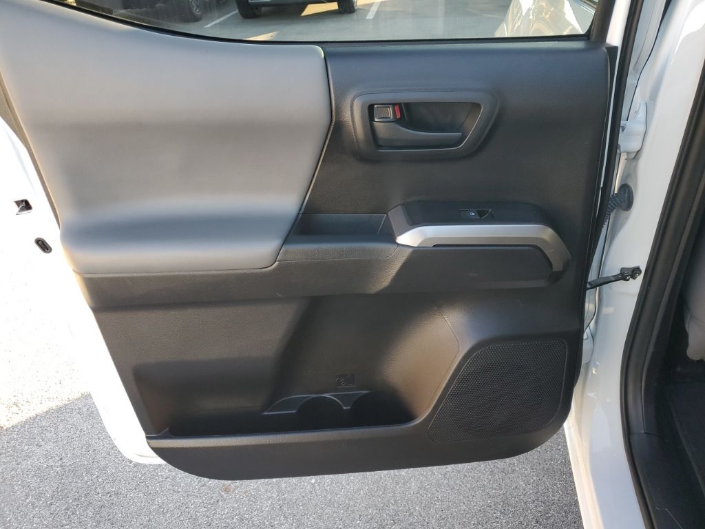 Used Car 2021 Toyota Tacoma  Sr5 For Sale Under $30,000 In Austin, Texas