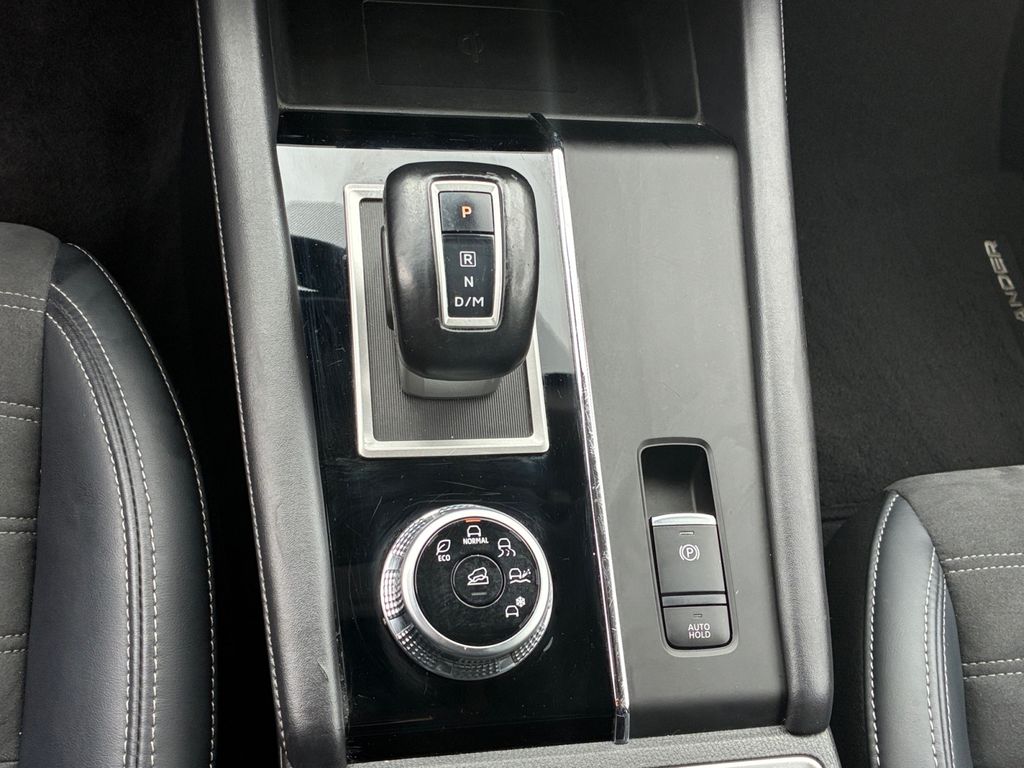 Used Car 2024 Mitsubishi Outlander  Se For Sale Under $25,000 In Austin, Texas