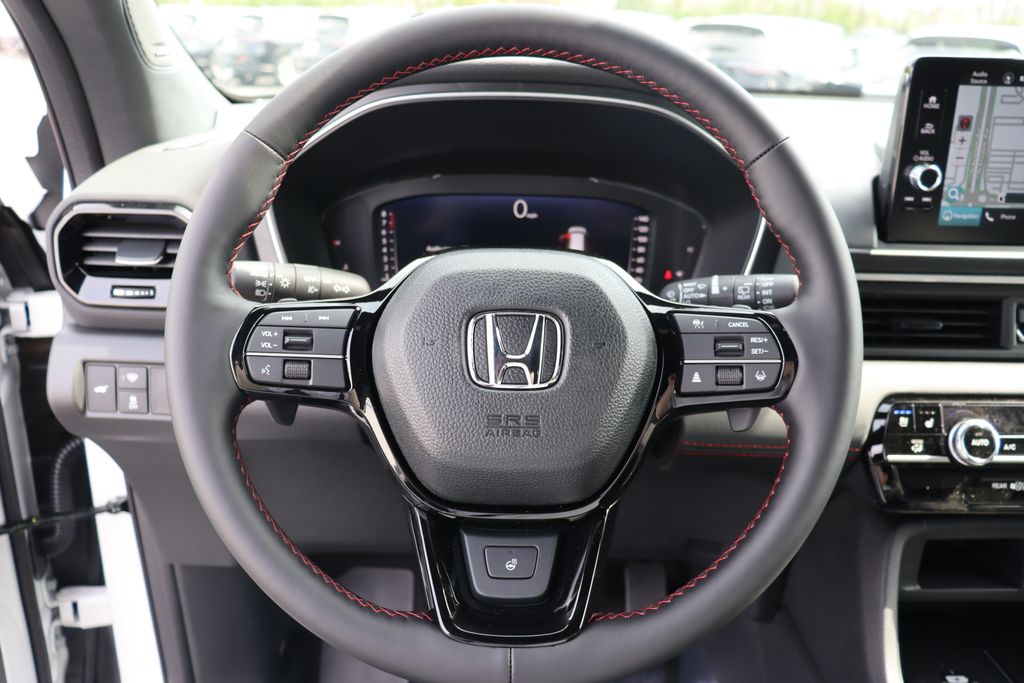 2025 Honda Pilot Black Edition 32