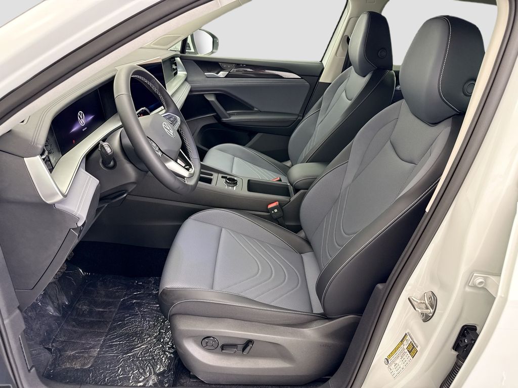 Thumbnail: 2026 Volkswagen Tiguan - 17