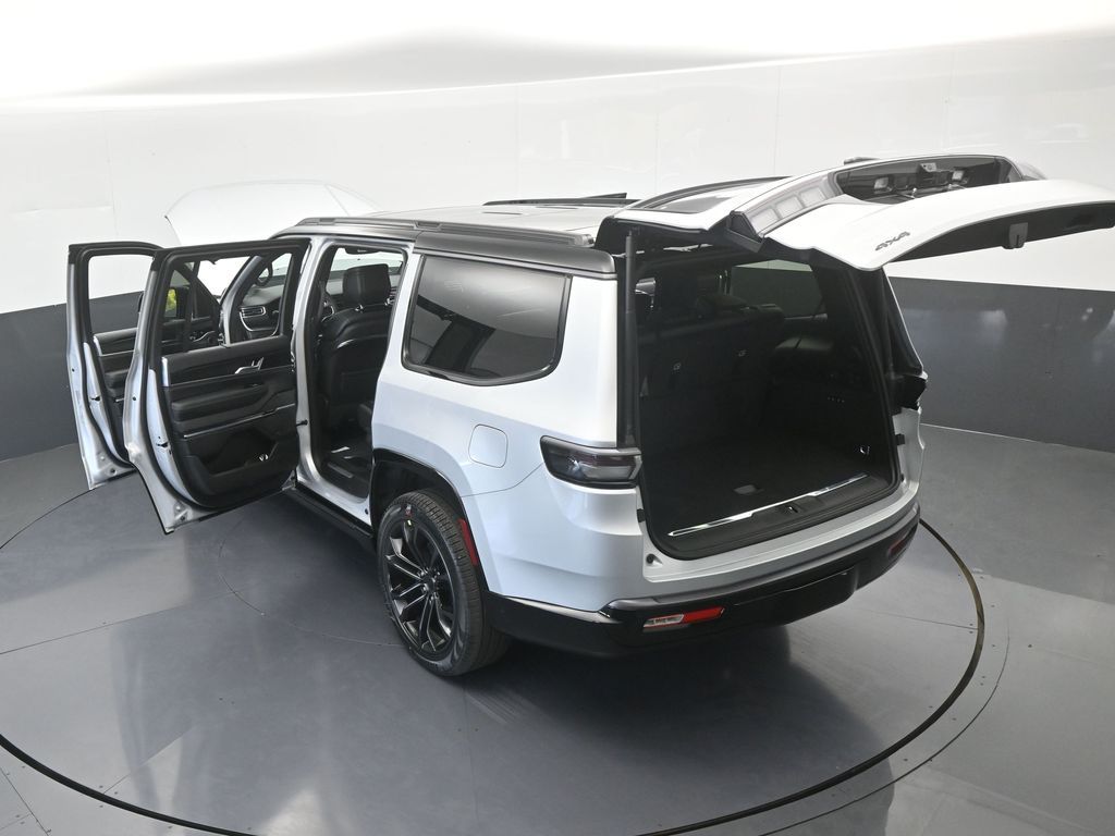 New 2026 Silver Zynith Jeep Summit Obsidian image 71
