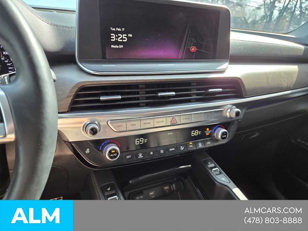 Used 2021 Silver Kia SX image 28