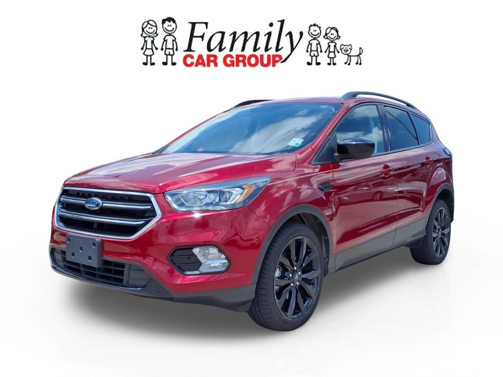 Ruby Red Metallic Tinted Clearcoat 2018 Ford Escape SUV / Crossover Front-Wheel Drive 6-Speed Automatic