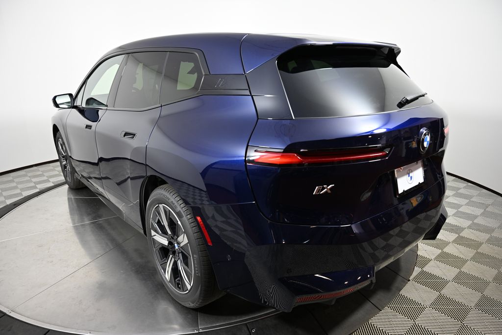 Thumbnail: 2026 BMW iX - 3