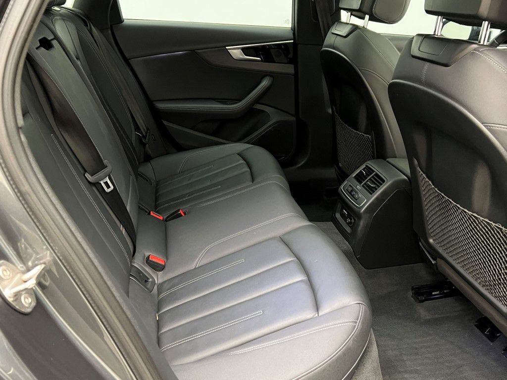 Thumbnail: 2021 Audi A4 - 15