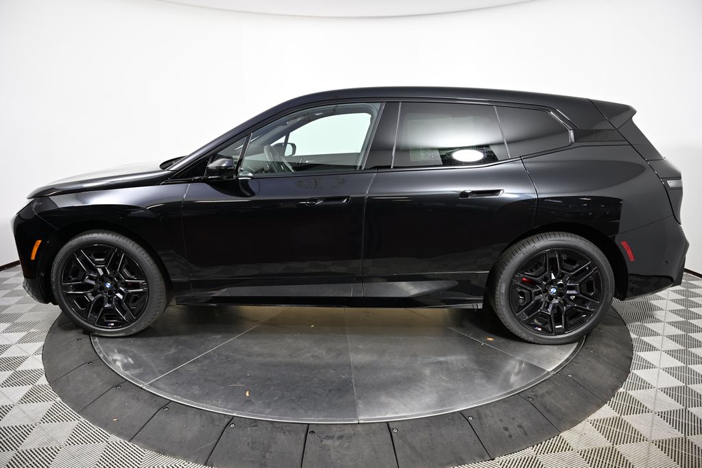 Thumbnail: 2026 BMW iX - 2