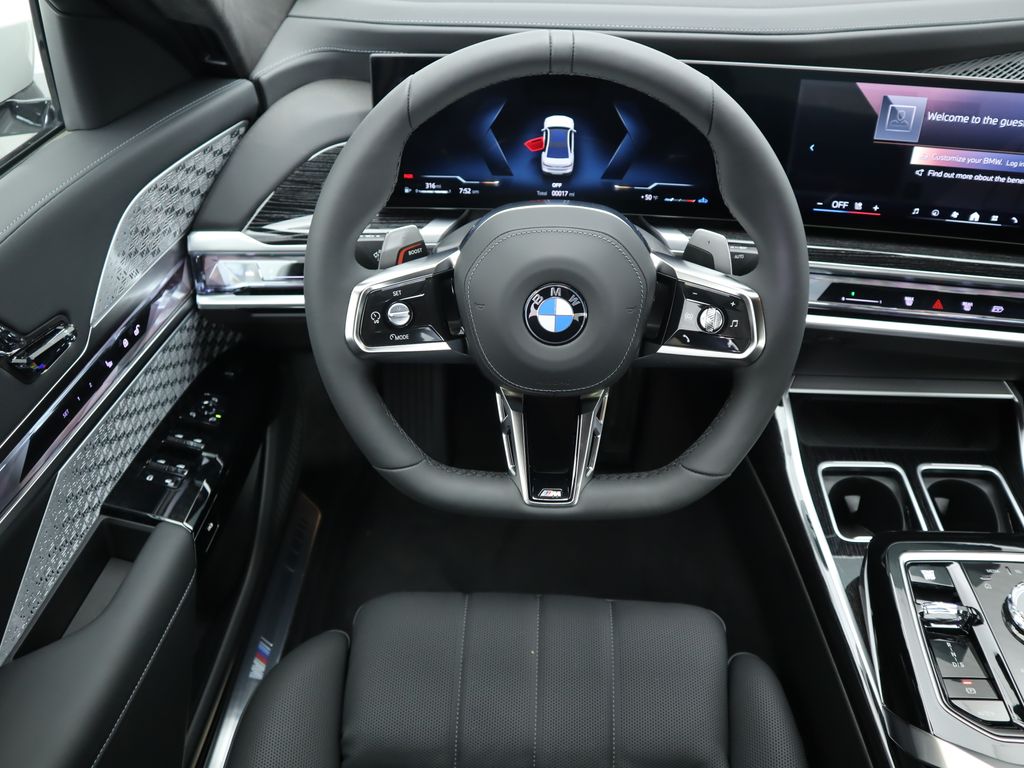 2025 BMW 7 Series 760i xDrive 10