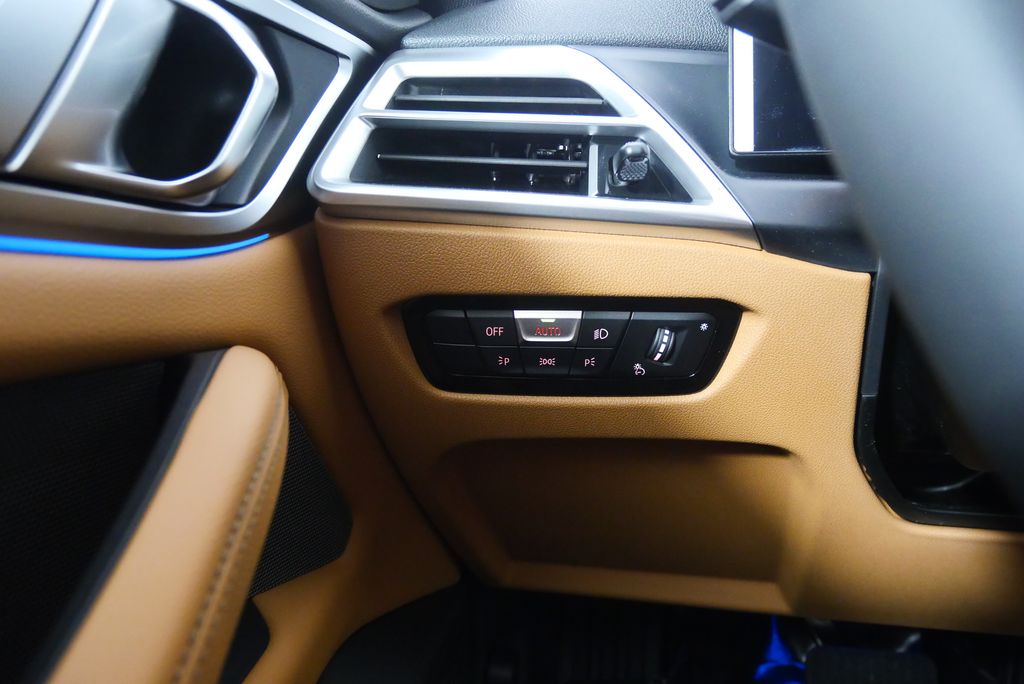 2025 BMW i4 eDrive40 18
