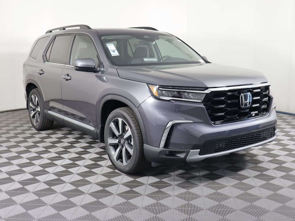 2025 Honda Pilot Touring 3