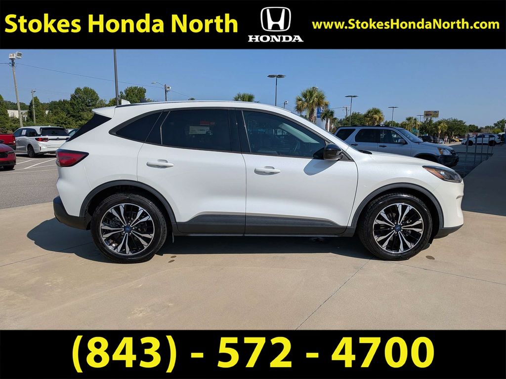 Used 2022 Ford Escape SUV