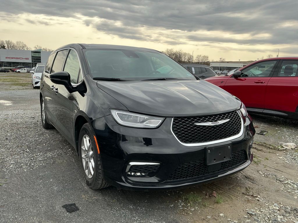 2024 Chrysler Pacifica Touring L FWD