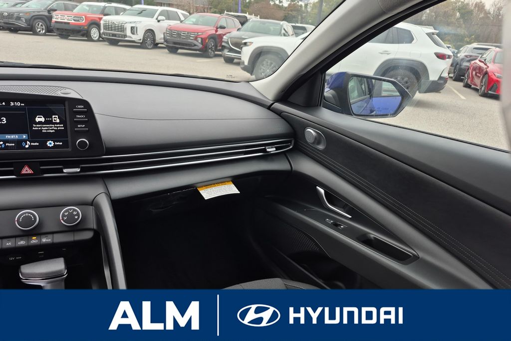 New 2026 Gray Hyundai SE image 20