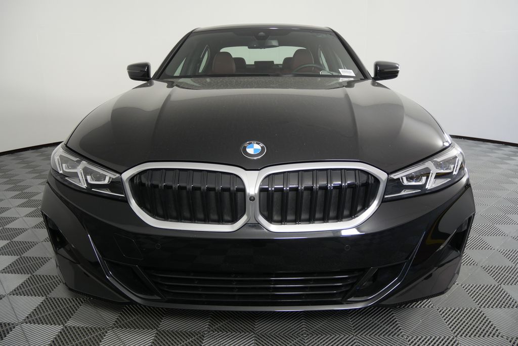 2024 BMW 3 Series 330i 10