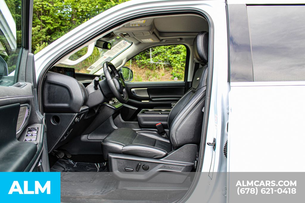 Used 2025 Silver Ford Platinum image 17