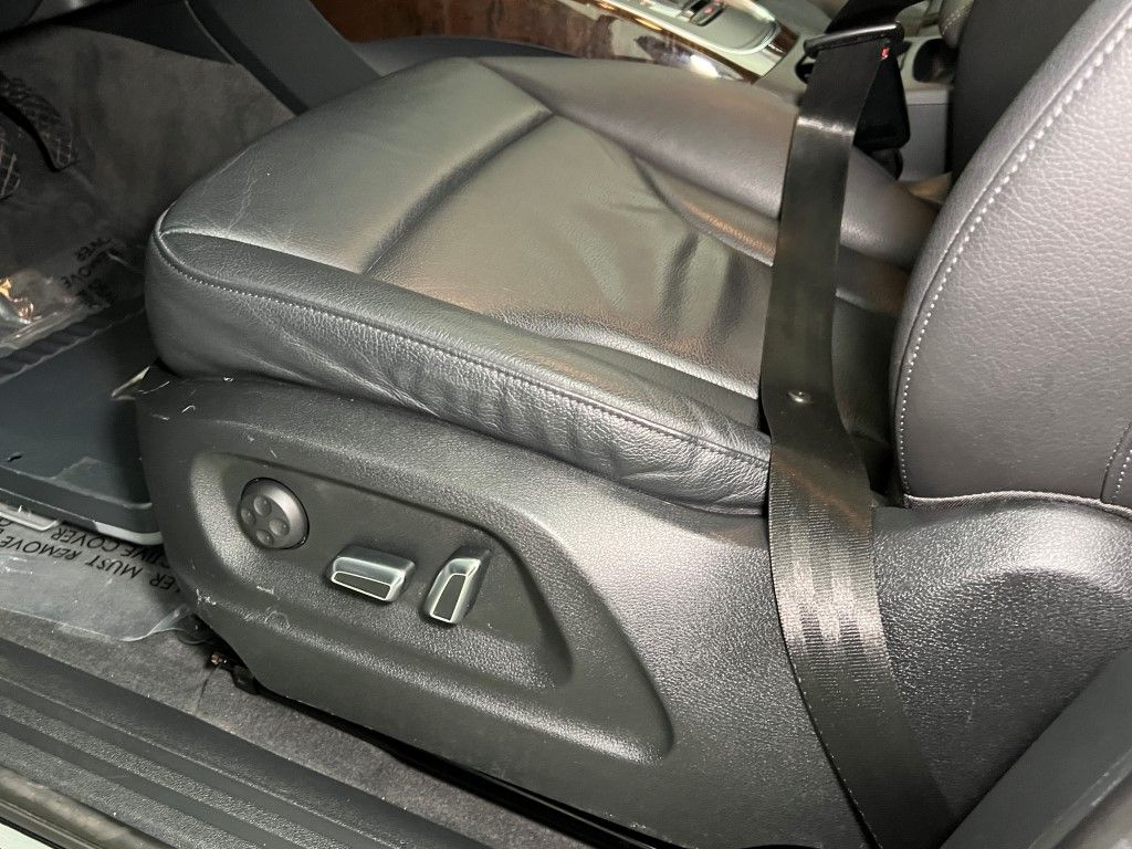 Thumbnail: 2014 Audi Q5 - 24