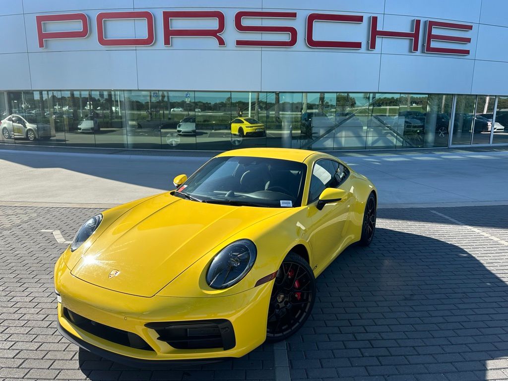 2023 Porsche 911 Carrera S 2