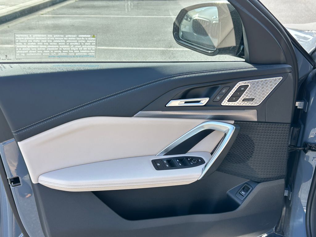 2025 BMW X2 M35i 11