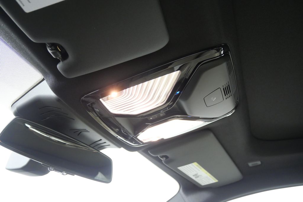 2025 BMW i4 eDrive40 21