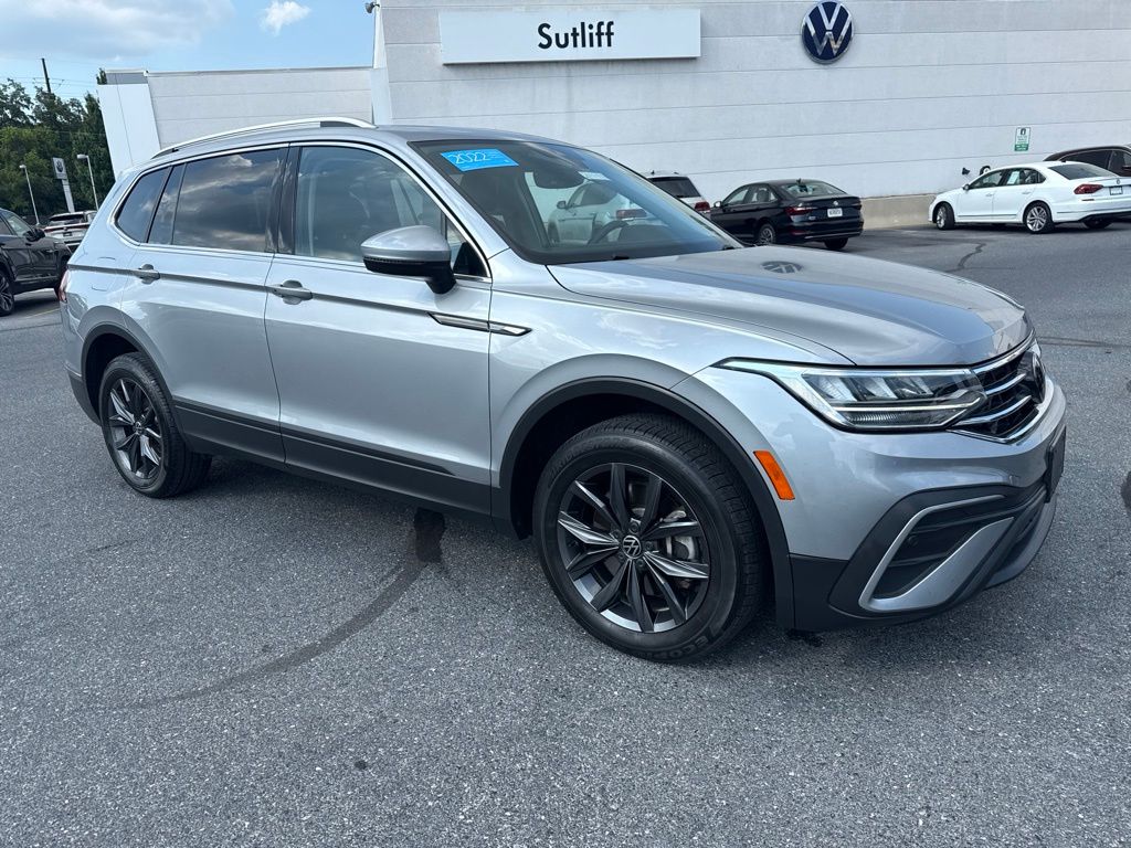 2022 Volkswagen Tiguan 2.0T SE Silver at Bob Ruth Ford