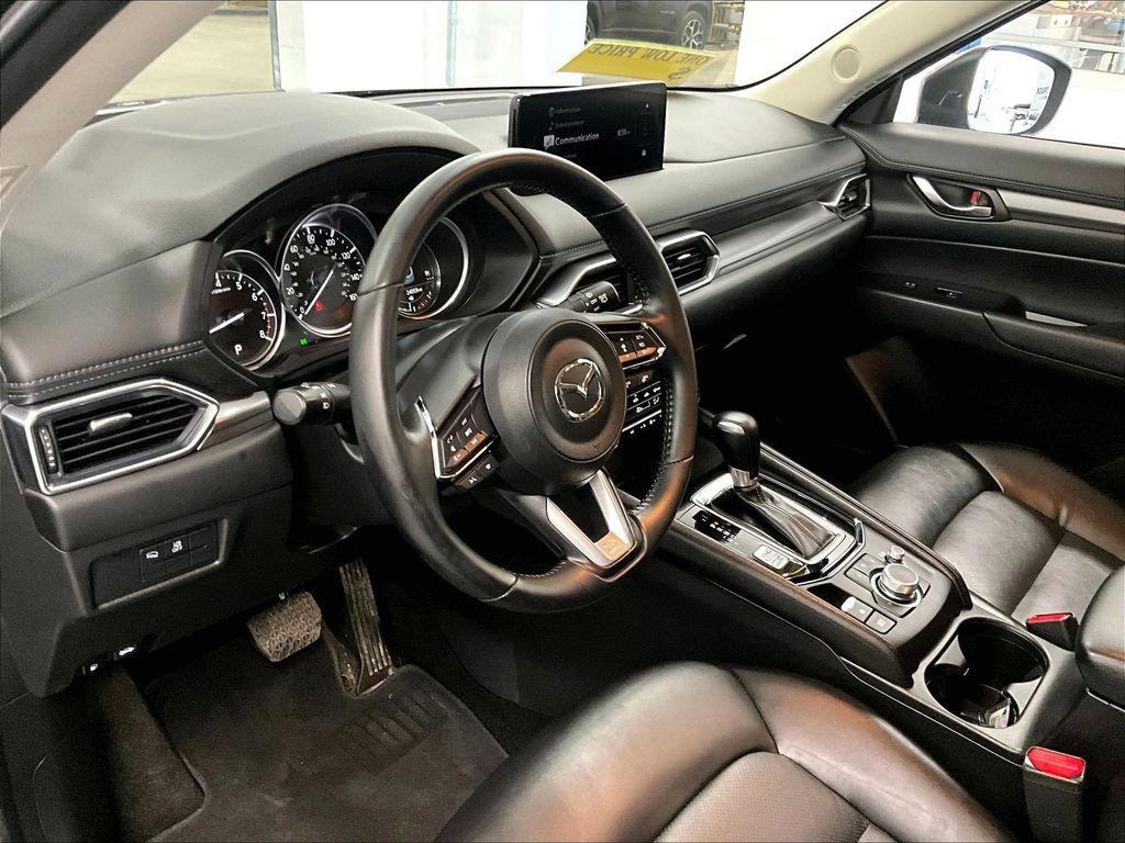 2025 Mazda CX-5 — photo 8